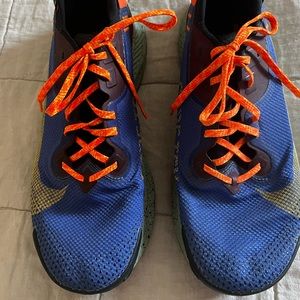 Woman’s Nike Pegasus GTX sneaker